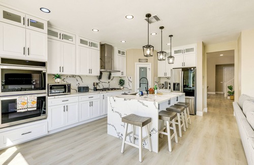 Beaumont House | Mtn-View Gem w/Private Yard: Luxe Beaumont Home