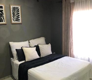 Greater Giyani House | Muhle Guesthouse