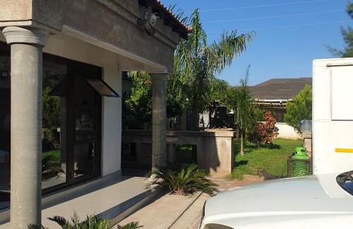 Greater Giyani House | Muhle Guesthouse