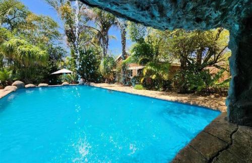 Polokwane Cabin | Mukurumanzi Lodge