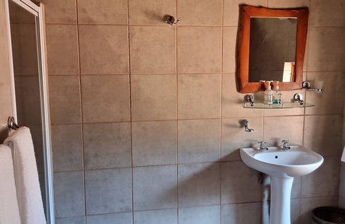 Polokwane Cabin | Mukurumanzi lodge