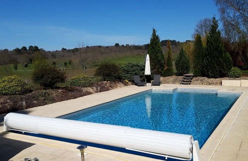 Meyrals Villa | MULBERRY TREE Villa - Luxury Villa - Heated Pool, Hot tub, Gym, Garden, Calm