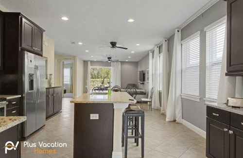 West Kissimmee House | Multiple Family Home 16 RoomsFREE Pool/spa