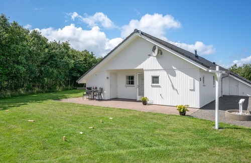 Bork Havn House | "Munder" - 1.2km to the fjord by Interhome