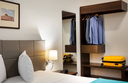 Centro Hotel | Mural Living Hotel Manaus