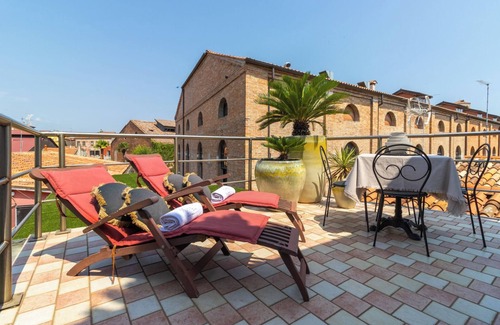 Longa Apartment | MURANO Suites | COBALT