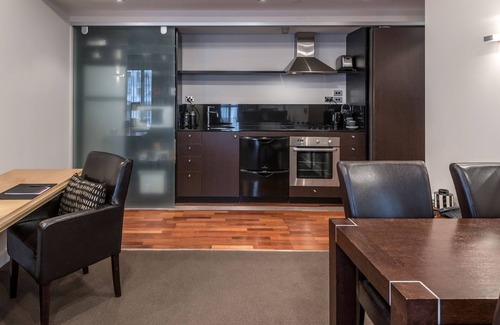 Te Aro Hotel | Museum Apartment Hotel, Independent Collection by EVT