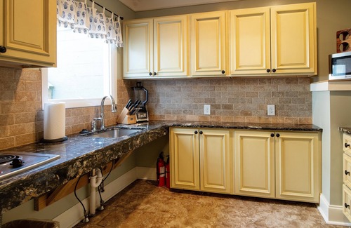 Edgehill House | Music City Mansion on Historic Music Row. Corp - Retreats & Large Groups