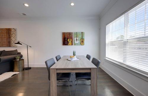 Charlotte Park House | Music City Townhome Great For Groups