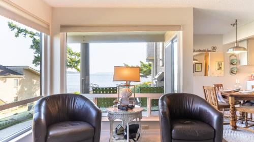 Freeland House | Mutiny Bay Condo by AvantStay Walk to the Beach