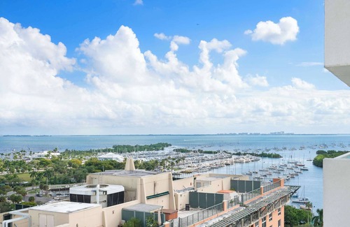 Coconut Grove Apartment | MVR Experience Balconies That Take Your Breath Away