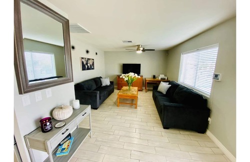 Tolleson House | My beautiful house for you!