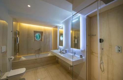 Panzano in Chianti Villa | My Exclusive Italy - Chianti's Villa with vineyard, infinity pool & view