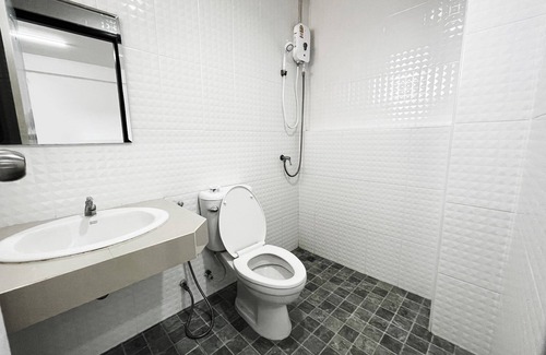 Krathum Baen Hotel | MY HOME SAI4