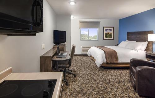 Redding Hotel | My Place Hotel-Redding, CA