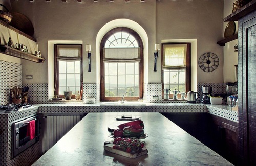 Corbara Villa | My Rental Homes - Villa Selvamica in Umbria with private pool wifi air conditioning 6 bedrooms sleep