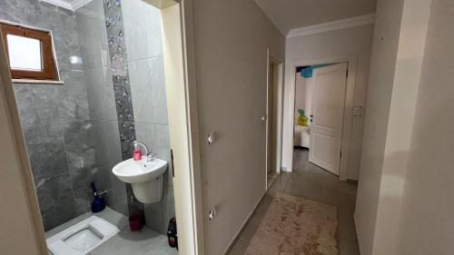 Akcaabat Apartment | My White Houses