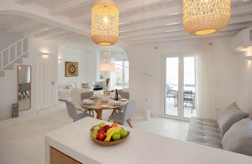 Elia House | Mykonian house in Elia beach by GHH