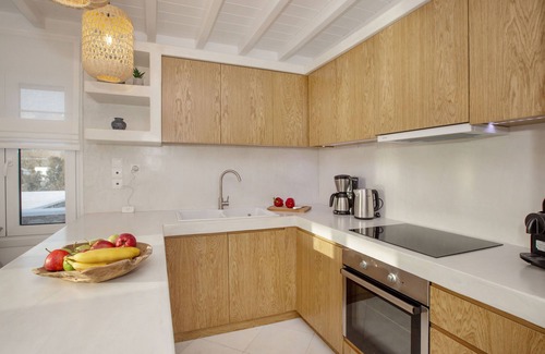 Elia House | Mykonian house in Elia beach by GHH