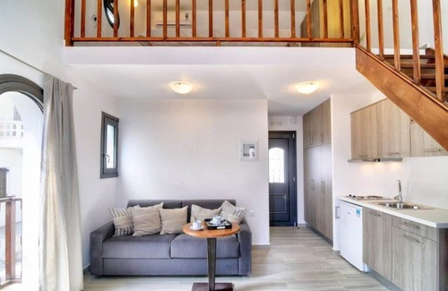 Myrtos House | Myrtos Mare Family Suite