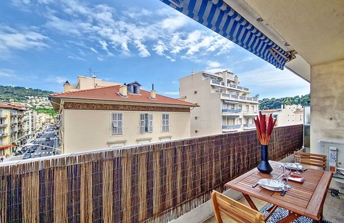 Quartier du Port Apartment | N&J - TROPI AZUR - Terrace - Place du Pin