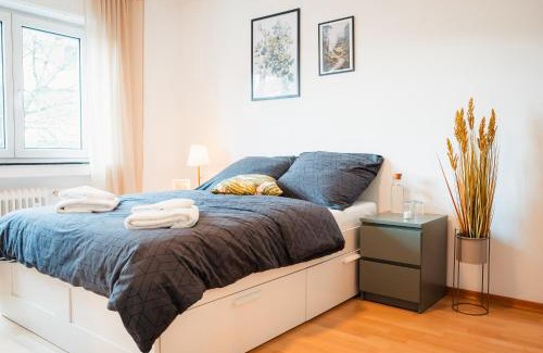 Sudstadt Sudlicher Teil House | N39 Whole 3-Room Apartment or Individual Room in Karlsruhe Südstadt