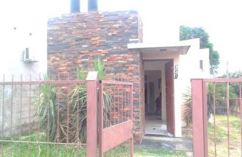 Villa Lola House | N8 Casa 2 Dorm Zona Residencial Barrio Villa Lola Artigas