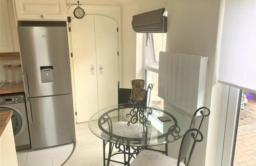 Naas Ski Chalet | Naas 2 Bedroom Back Garden Escape