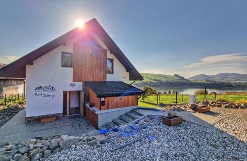 Czorsztyn Villa | Nad Zalew dom z basenem letnim, jacuzzi i sauną, jezioro i trasa Velo Czorsztyn w pobliżu