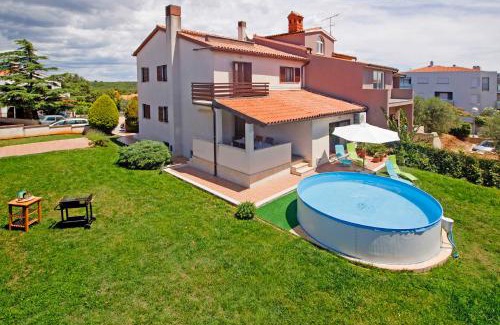 Vinkuran House | Nada in Vinkuran (Haus für 8 Personen)