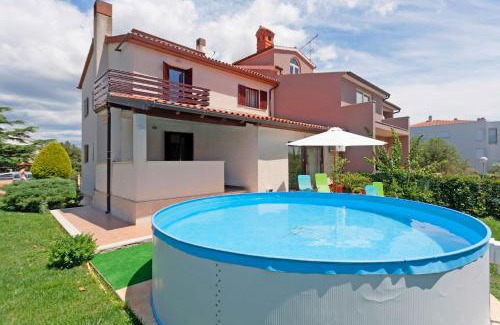 Vinkuran House | Nada in Vinkuran (Haus für 8 Personen)