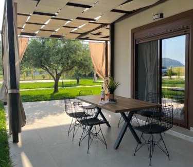 Aristotelis House | Naiades Villas Aigli