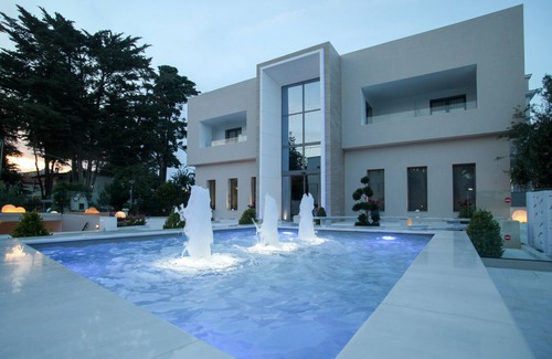 Haniotis Apartment | Naias Beach Hotel