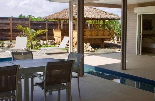 Douville Apartment | Nakolodge -3 chambres - piscine et jardin privatifs