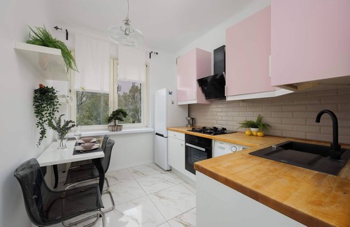 Muranow Apartment | Nalewki 5 | Warszawa | Bright Studio | Old Town