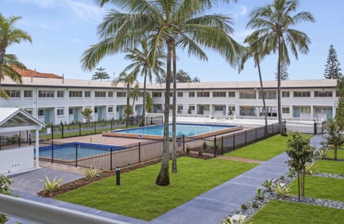 Miami Apartment | Nalu - Hosted by Burleigh Letting