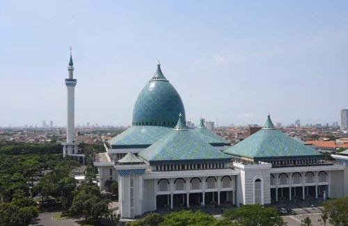 Surabaya Hotel | Namira Syariah Hotel Surabaya