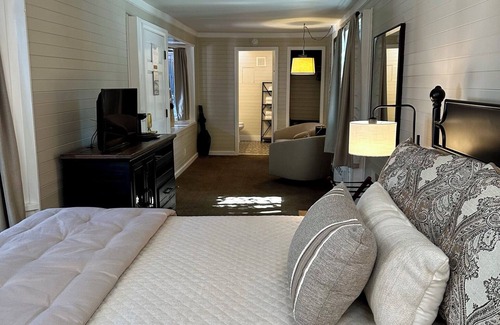 Yountville Hotel | Napa Valley Railway Inn