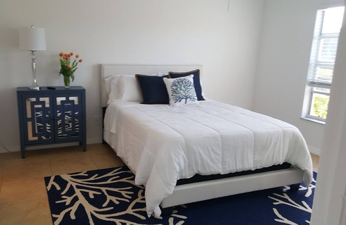 Crown Pointe Condo | Naples Florida Retreat