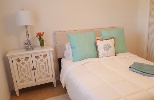 Crown Pointe Condo | Naples Florida Retreat