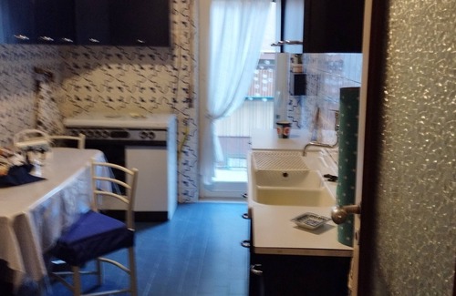 Fuorigrotta Apartment | Naples Fuorigrotta Maradona stadium in building equipped with daytime concierge