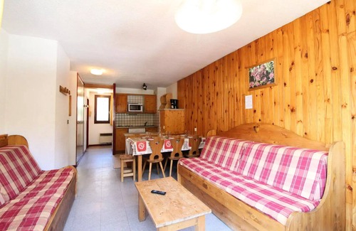 Val Cenis Apartment | Napoleon Quarter Residence - 3 Rooms for 7 People