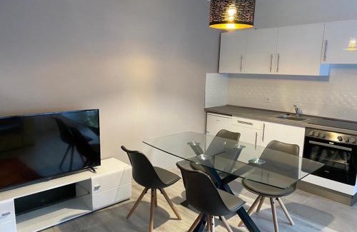 Harkany Apartment | Napsugár Apartmanház