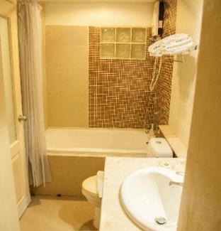 Chong Nonsi Apartment | Nara Suite Residence Bangkok