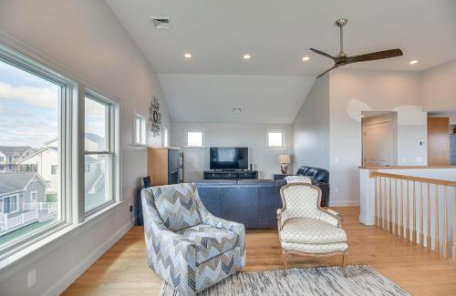 Narragansett House | Narragansett Home with Scenic Views Walk to Beach!