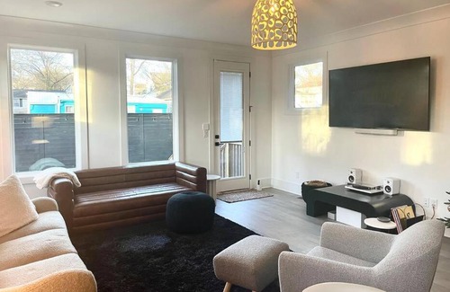 Talbot's Corner House | NASHVILLA. A Luxe Escape + 3 Miles to Downtown.