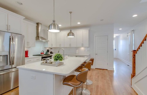 The Nations House | Nashville Charmer - The Nations - Big Luxury Home