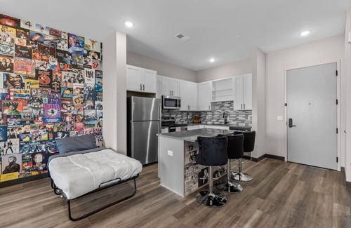South Nashville Apartment | Nashville Getaway + Free Wifi, Sleeps 4