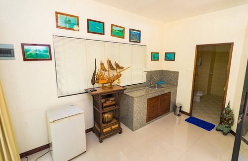 Hua Thanon Villa | Natien Beach and Garden Villa, very close to the beach, private and spacious