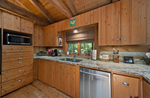 Boone Cabin | Natures Call - Creekside log cabin with hot tub and wood burning fireplace!